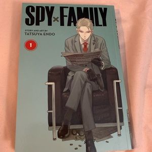 SpyXfamily book 1 manga spy x family
